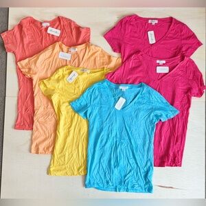 VTG Lot of 6 Forever 21 Essentials V-Neck Cotton Tees - Size Large